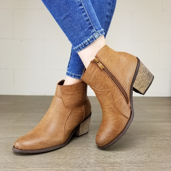 Cowgirl Ankle Booties Faux Leather - Picture 2 of 8